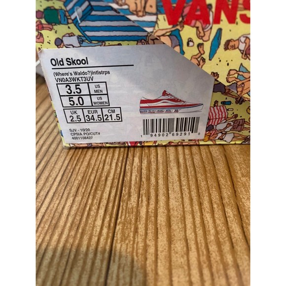 NEW Wheres Waldo vans size 3.5 - Picture 3 of 6